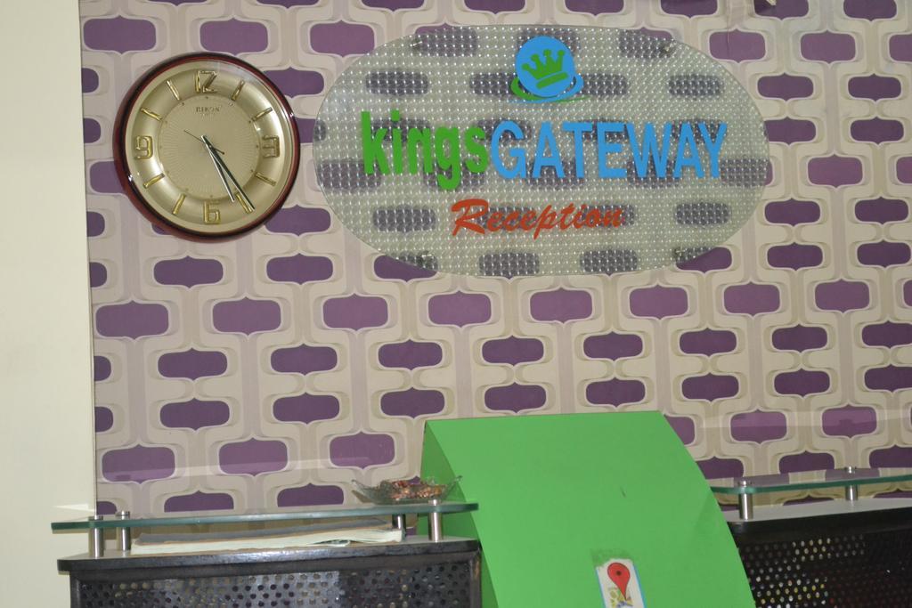 העיר בנגלור Hotel Kings Gateway מראה חיצוני תמונה